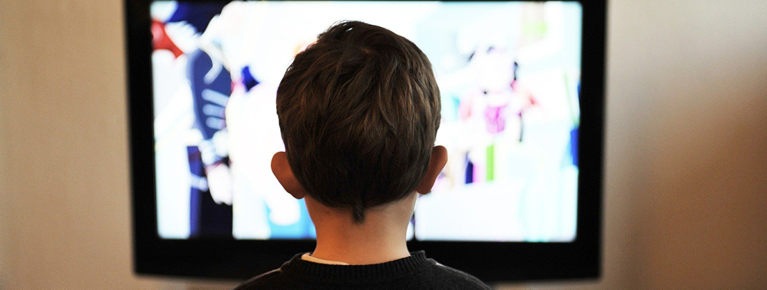 too much media consumption, child watches TV